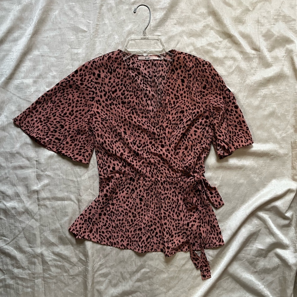 Miami Leopard Print Pink Wrap Top - Picture 2 of 8